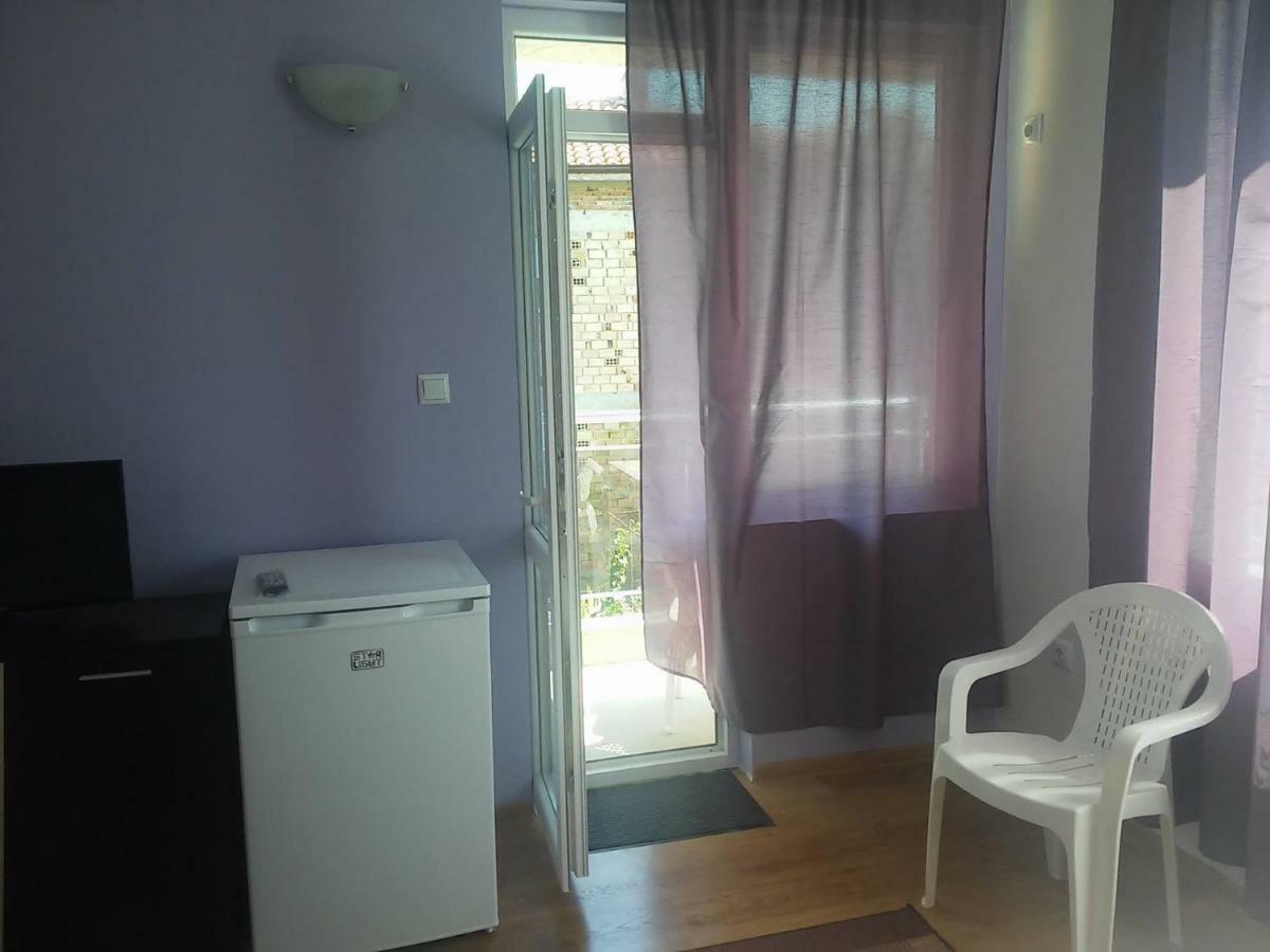 Къща За Гости "Пердика" Hotel Obzor Bagian luar foto