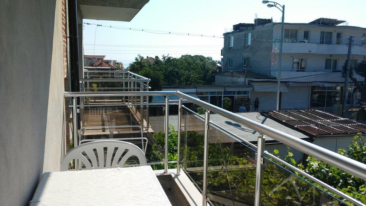 Къща За Гости "Пердика" Hotel Obzor Bagian luar foto